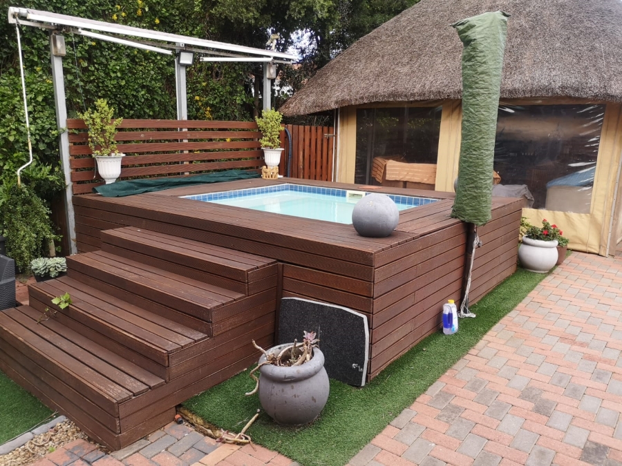 4 Bedroom Property for Sale in Azalea Park Eastern Cape